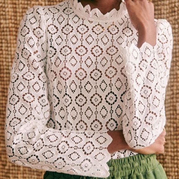 Sezane Tops - 🎅HOLIDAY SALE🎁 Sézane Eglantine Blouse in Ecru Size 38/US 6